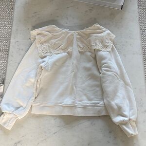 Cute girls blouse sweatshirt with adorable collar!! From Zara and looks unused!!